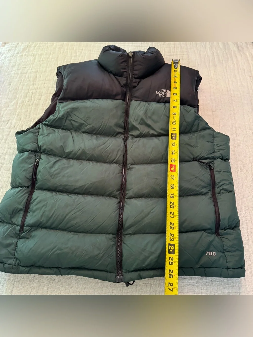 The North Face 700 Down Vest Gilet Puffer Mens Black Green XL